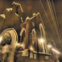 Mad River Bar & Grille