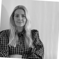 Simone Høfler Lindstrøm