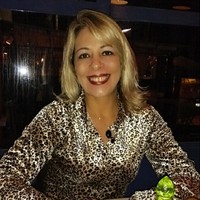 Flávia Castro