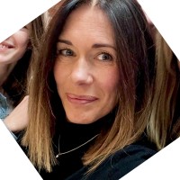 Julie Wallace