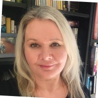 Roxanne Buktenica