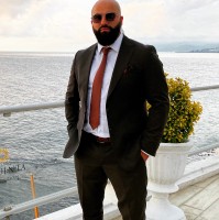 Enez Özer