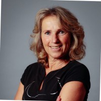 Monique van der Velden