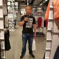 黄治伟
