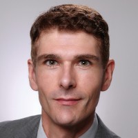 Dirk R.