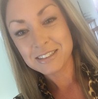 Lesley Dye
