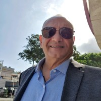 Sérgio Bernardes R C Santos