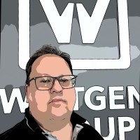 Bastian Hutecker