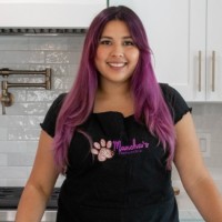 Viviana C.