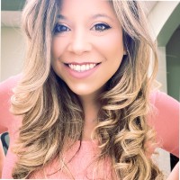 Andrea Santana