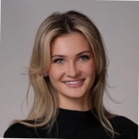 Ellie Van Arkel