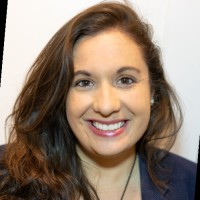 Suzanne White
