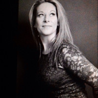 Melanie Ford