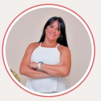 Andrea Alvarez Coach