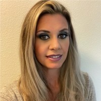 Leslie Pari