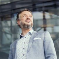 Dr. Matthias Schramm