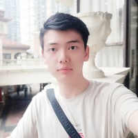 关龙龙