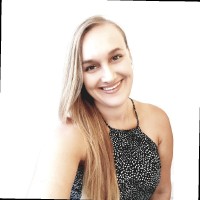 Amanda Esterhuizen