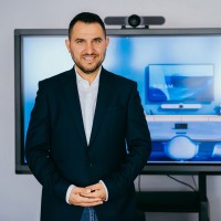Borislav Manov