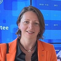 Dr eng Claudia Neculau