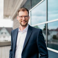 Dr. Florian Steimle