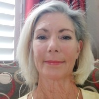 Liz Hoch