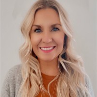 Julie Kaniff