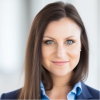 Gena King, Mba
