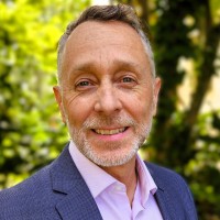 Peter J Ryan