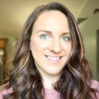 Lora Webb