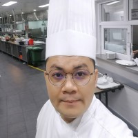 สนธยา สถิรพัชรพร