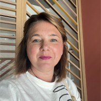 Emma Lonsdale