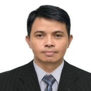 Marlon Ariola