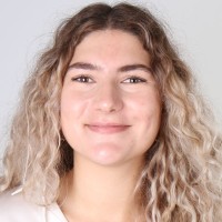 Rafaela Oliveira