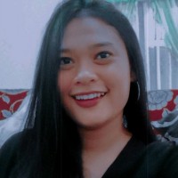 Uci tryana Manurung