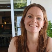Annemarie de Vries - 't Hart
