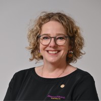 Nicki Halford