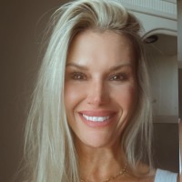 Michelle Wolfe