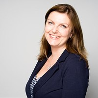 Corinna Adam