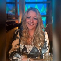 Patricia van den Berg