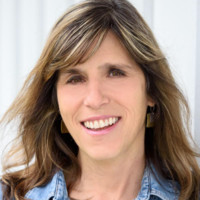 Laura Morris