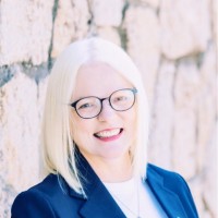 Dr Linda Anne Stevenson