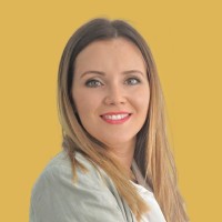 Mª CARMEN LAY RINCÓN