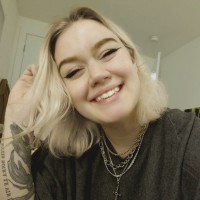 Naomi Nora