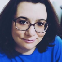Stephanie L Dionne
