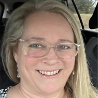 Sandra Squire