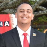 Gabriel J Mendoza