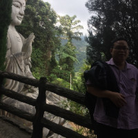 Lo Seng Lee