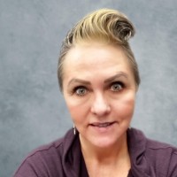 Julie Ann Harris