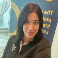 Yasmine B.